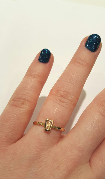 Minimalist Ring