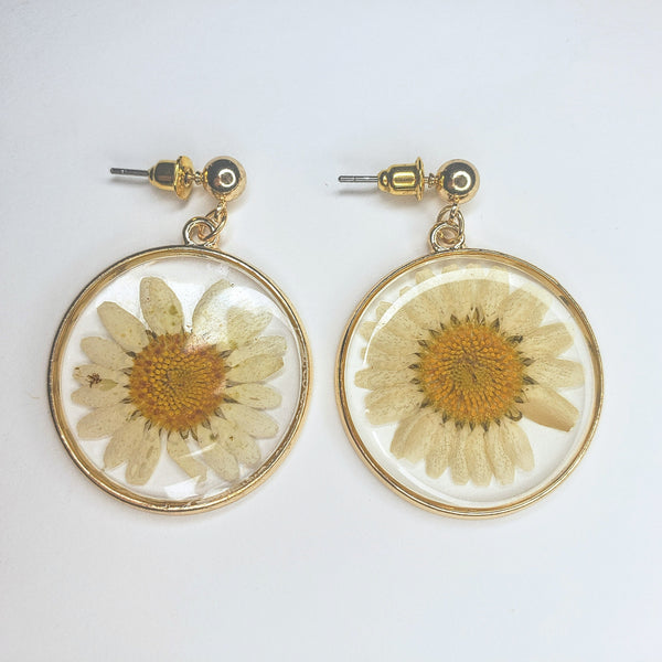 Dangly Miss Daisy - Earrings