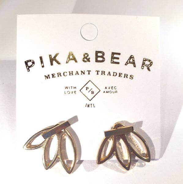 Petal Detach Earrings