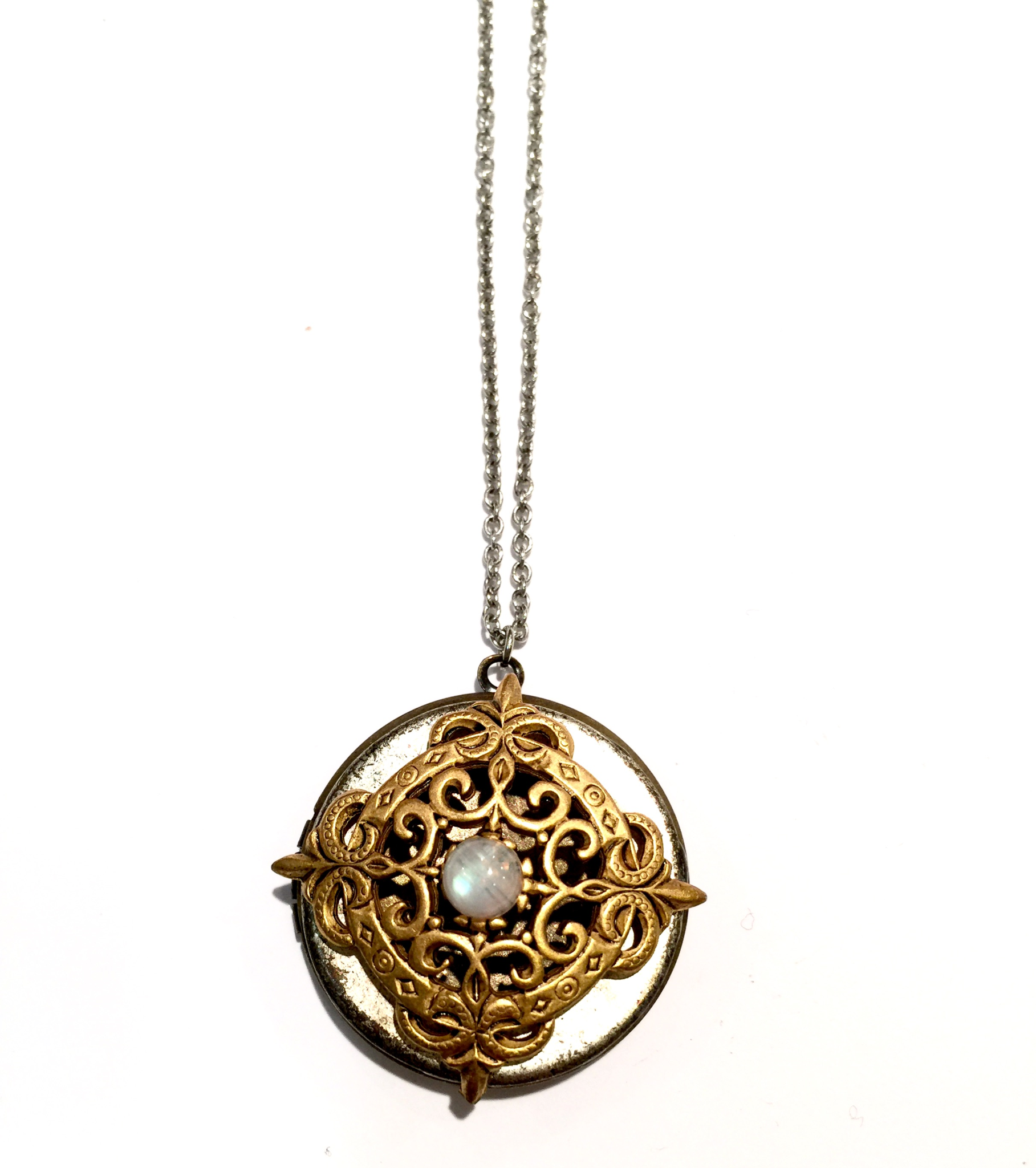 Steampunk locket 2025